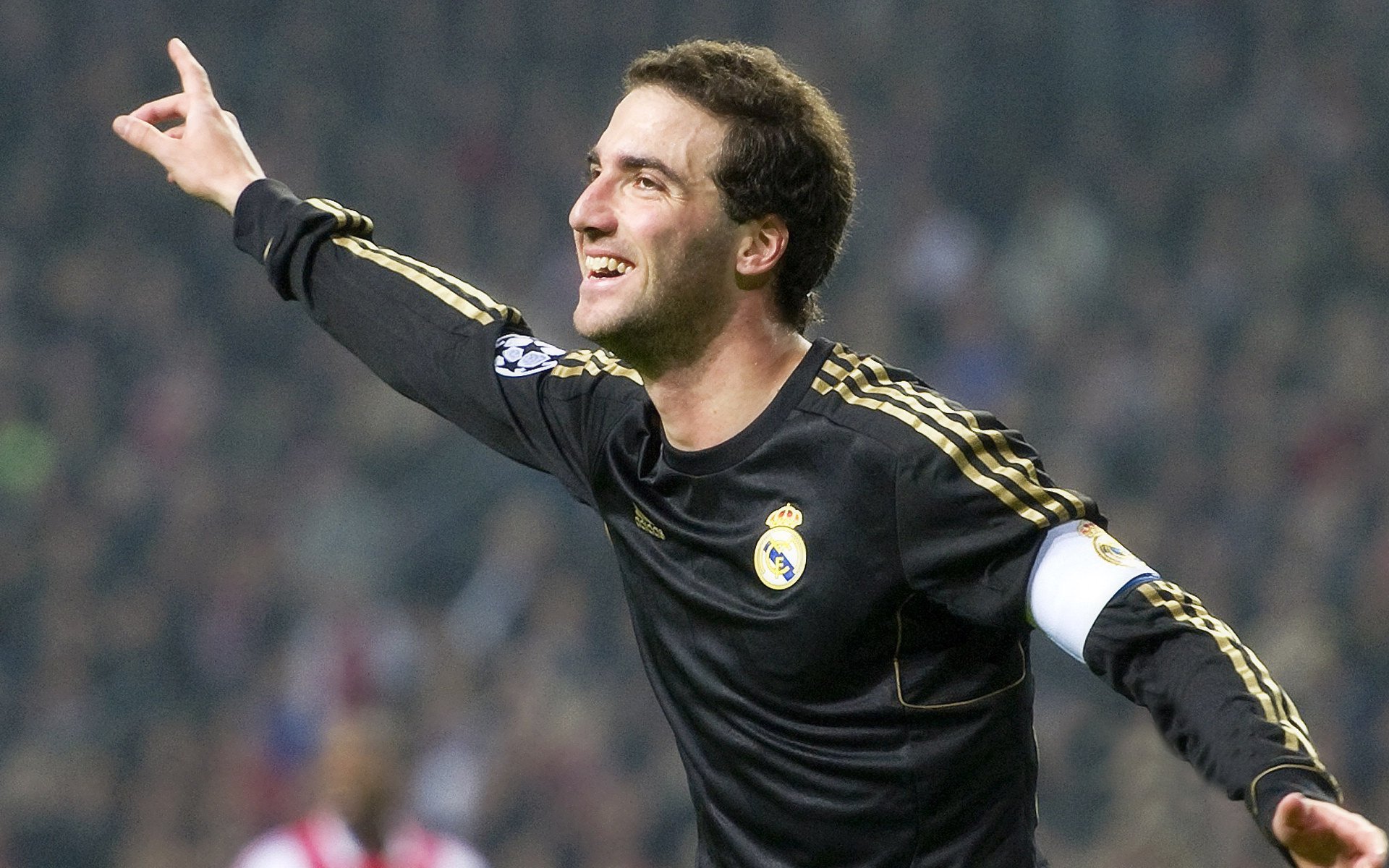 米切尔之夜,当总决赛舞台成为一个人的战场